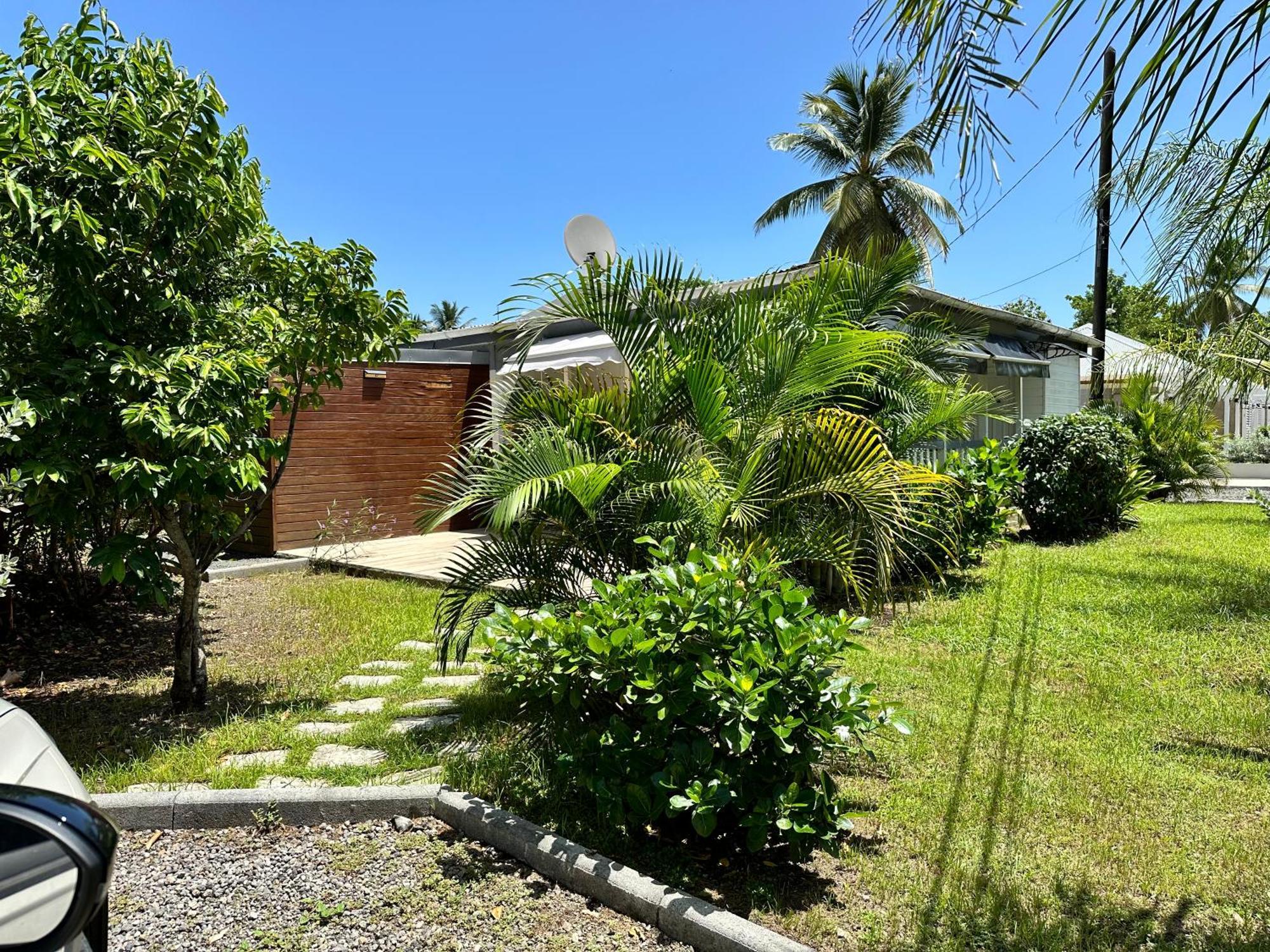 Le Cottage De Castaing Sur Plage Privee Sainte-Anne  Extérieur photo